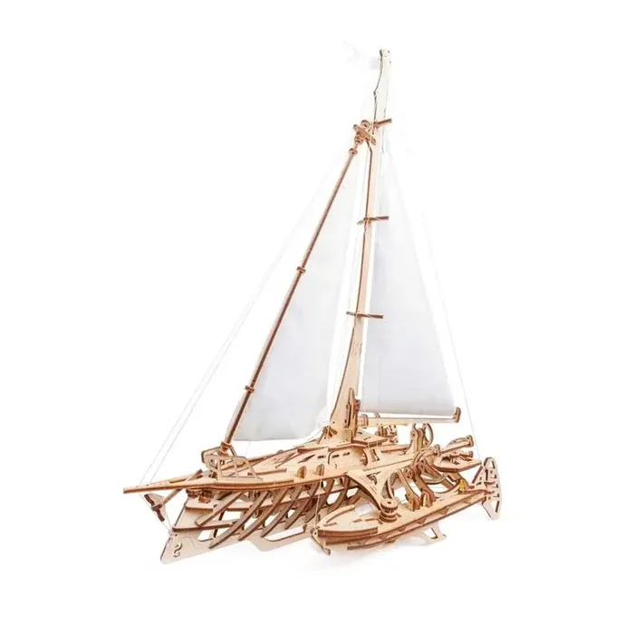 Maqueta Trimarano Merihobus